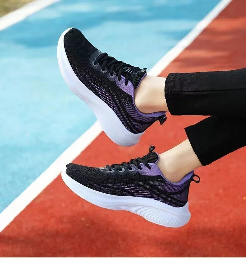 2024 Spring New Ultra-light Running Shoes Sports Women's Shoes Mesh Non-slip Breathable Soft-soled Lightweight Casual Shoes