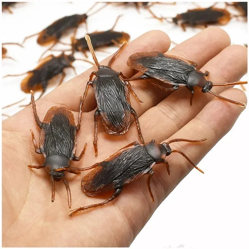 Horrifying Funny Cockroaches Joke Decoration Props Rubber Toy Gags Practical Jokes Toys Simulation Plastic Bugs Cockroach