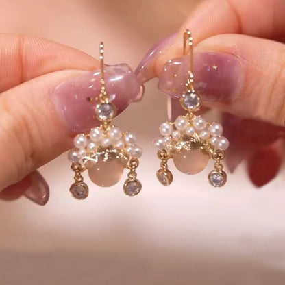 2022 New Trend Simulation Pearl Long Earrings Women's Flower Rhinestone Wedding Pendant Earrings Fashion Korean Jewelry Earrings